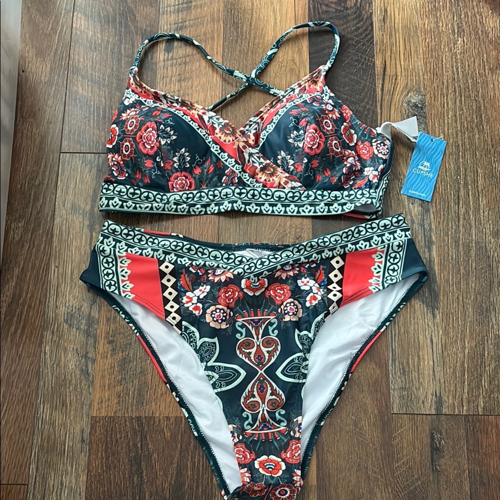 Cupshe Black and Red Bikini Set with Geometric Trim
